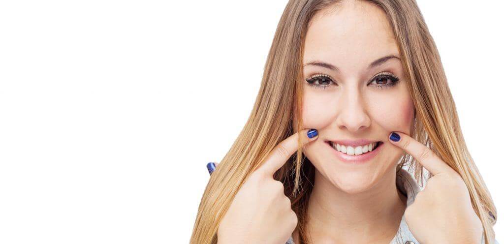 Smile for the Camera! Top 3 Ways To Achieve A Picture-perfect Teeth